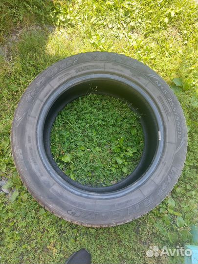 Goodyear Wrangler HP All Weather 255/55 R19