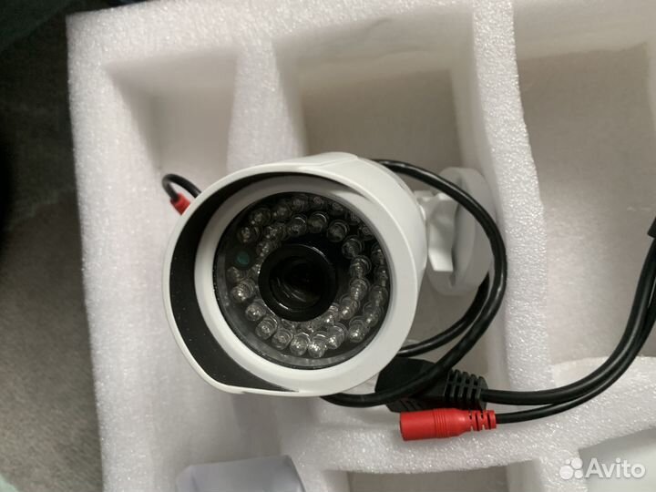Комплект видеонаблюдения 2 камеры wifi