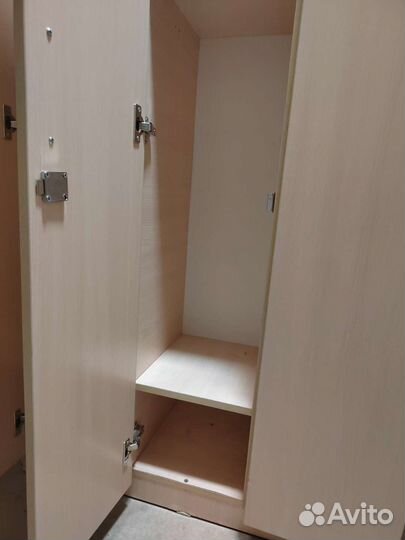 Шкафчики-кабинки для одежды