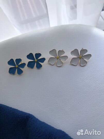 Серьги цветы новые