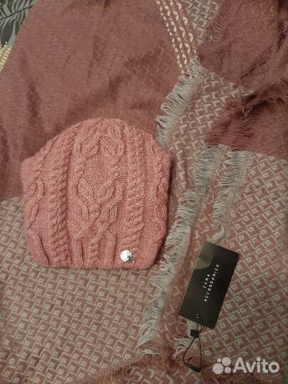 Шапка и палантин