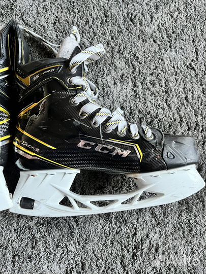 Коньки ccm as3 pro 5D