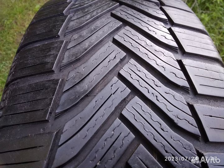Michelin Alpin 6 205/55 R16 94H