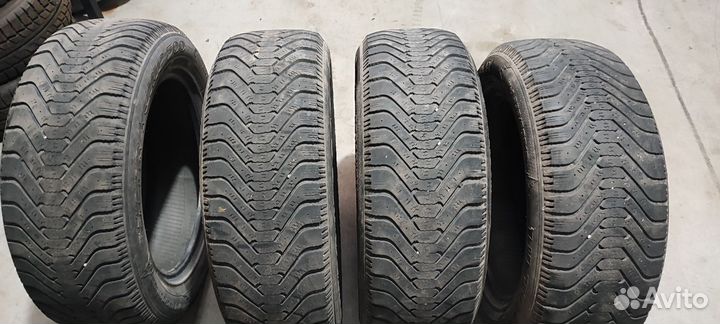 Goodyear UltraGrip 500 235/60 R18 107T