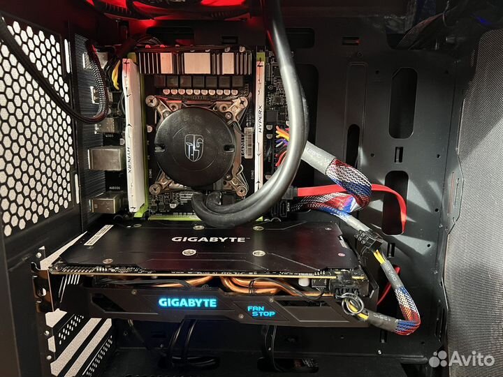 Игровой пк: Intel Xeon / Rx 580 8gb