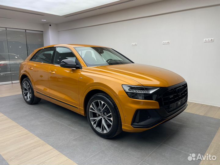Audi Q8 3.0 AT, 2022