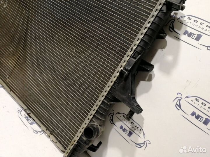 Радиатор охлаждения Volkswagen Touareg 5.0 2003-20