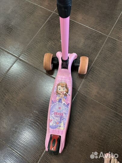 Самокат детский трехколесный