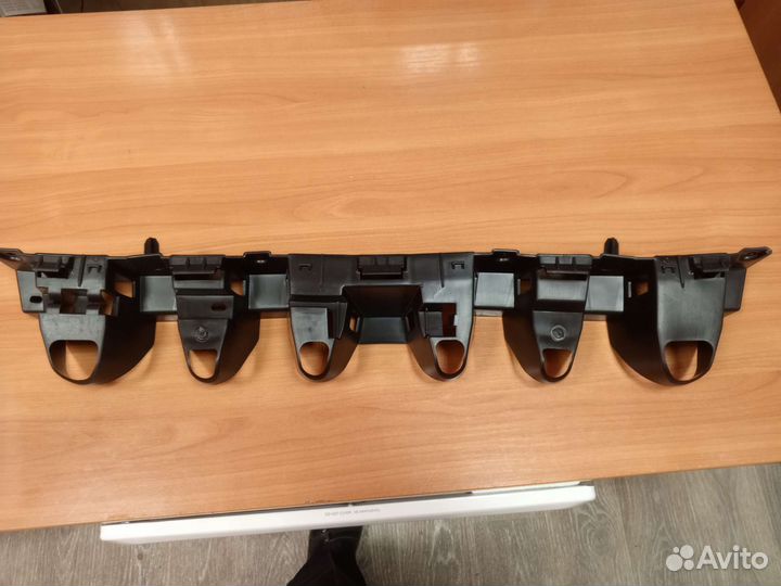 Усилитель заднего бампера Renault fluence l