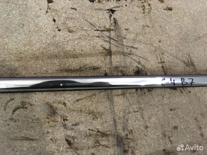 Молдинг задней левой двери Citroen C4