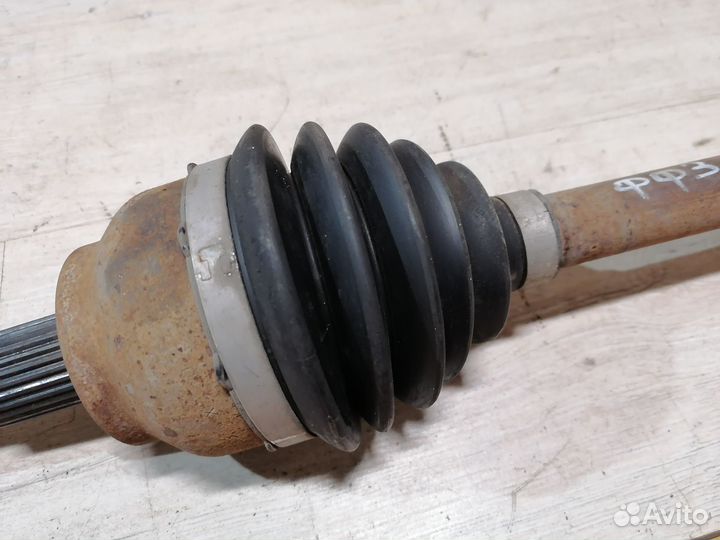 Привод левый Ford Focus 3 Форд Фокус 3