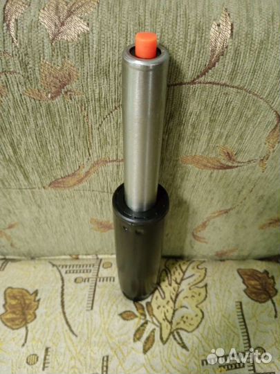 Гидравлический поршень для компьютерного кресла