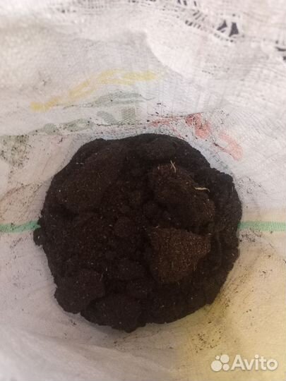 Куриный помет в мешках