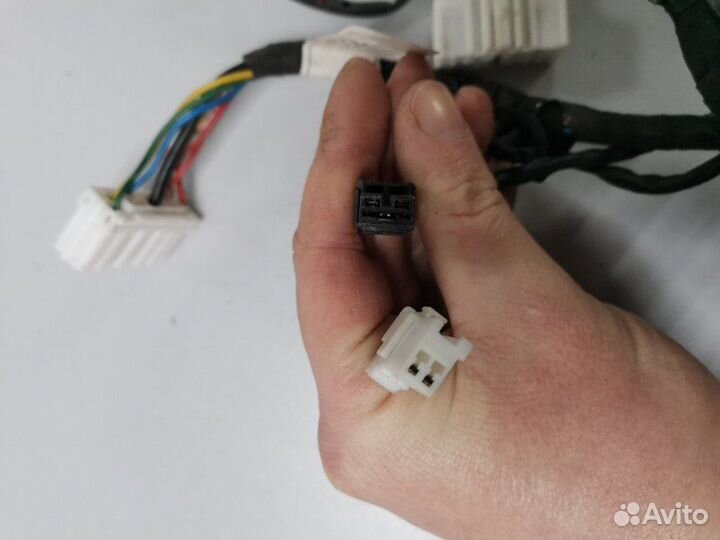 Проводка багажника задняя Kia Ceed 1 универсал