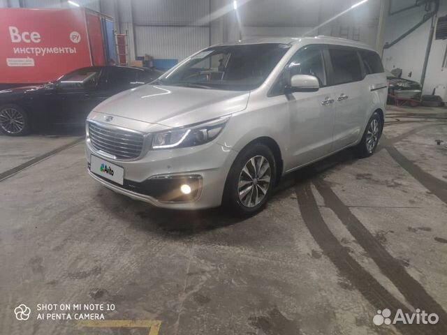 Kia Carnival 2.2 AT, 2016, 100 000 км