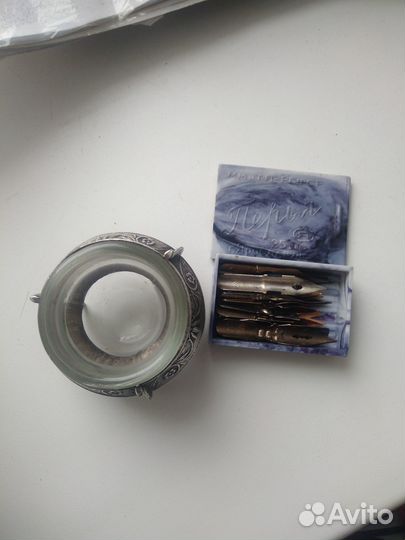 Чернильница СССР с перьями