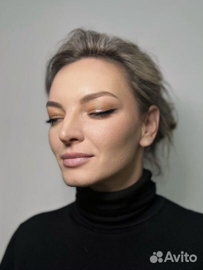 Вечерний макияж, локоны