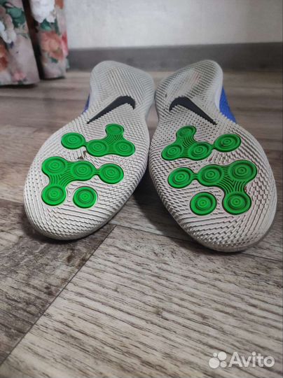 Бутсы Nike Phantom