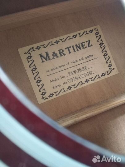 Акустическая гитара Martinez
