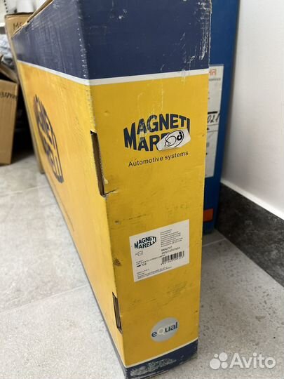 Радиатор охлаждения Magneti marelli