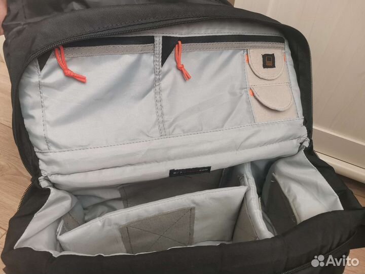 Сумка LowePro 200 Nova