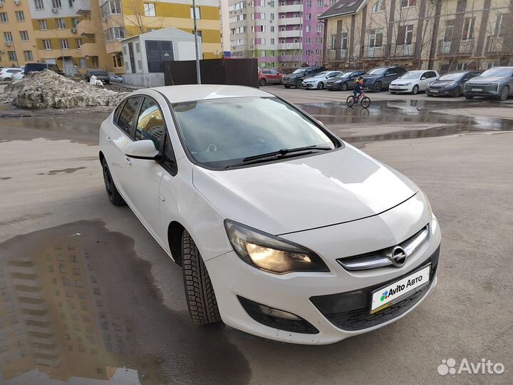 Opel Astra 1.6 AT, 2013, 129 000 км