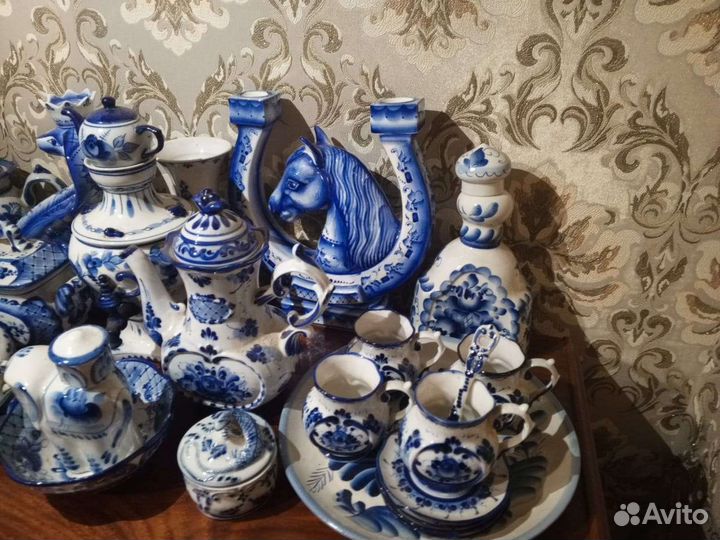 Набор фарфора Гжель