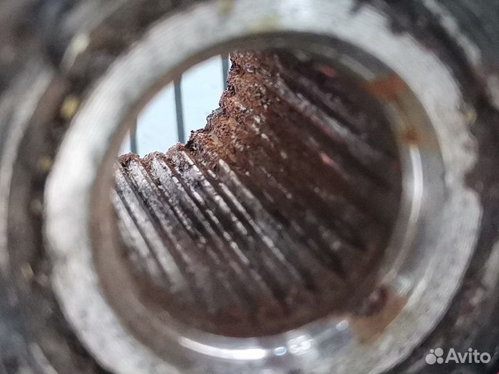 Ступица для Mitsubishi Carisma