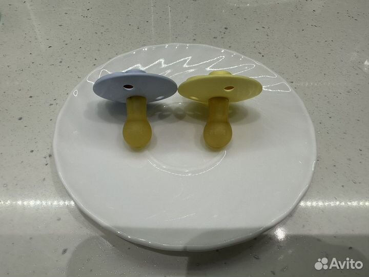 Соска пустышка bibs