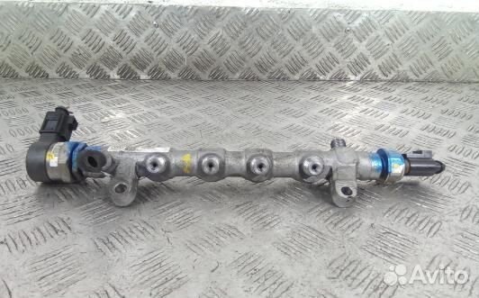 Топливная рампа дизельная audi A6 C7 (DEA25BB01)