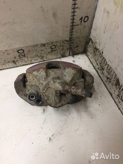 Суппорт тормозной передний правый Ford Focus