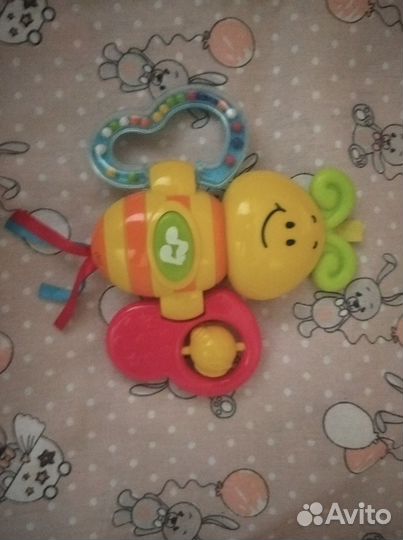 Дуга с игрушками