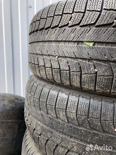 Michelin Latitude X-Ice 255/50 R19