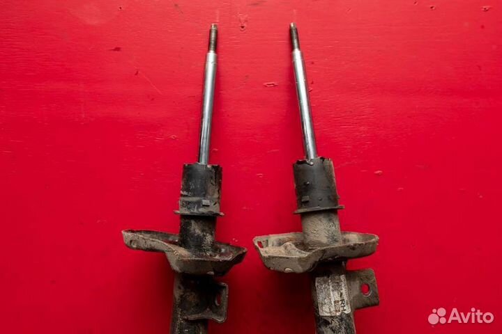 Стойка подвески передняя Kia Sportage 2015