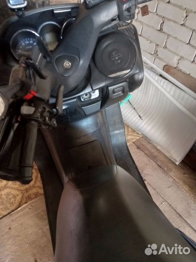 Макси скутер ямаха маджести 400