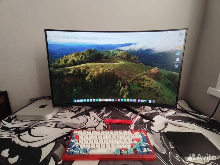 Apple Mac mini m2 + trackpad 3