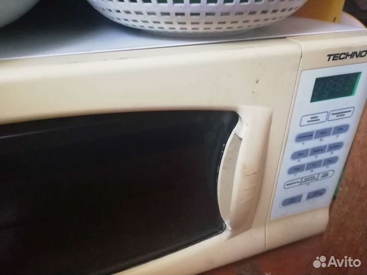 Микроволновая печь Elenberg