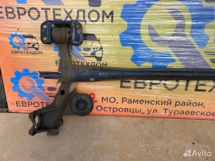 Балка подвески задняя Opel Astra J универсал