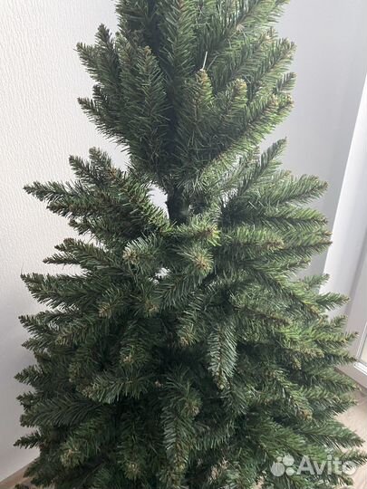 Искуственная елка 1,8