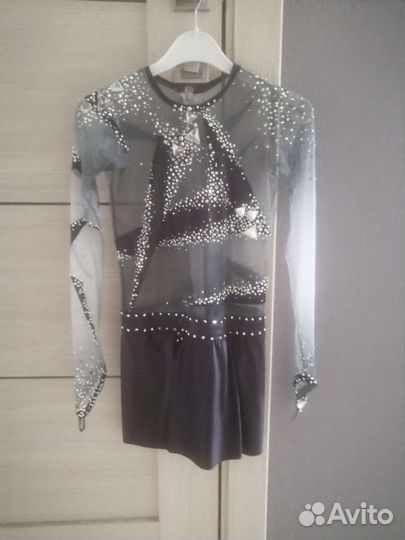 Платье для фигурного катания