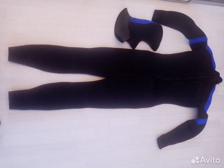 Гидрокостюм для дайвинга