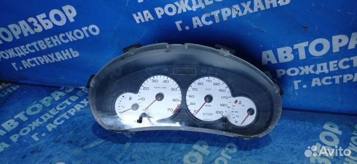 Панель приборов Peugeot 206 хэтчбек 2004