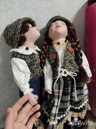 Кукла фарфоровая большая