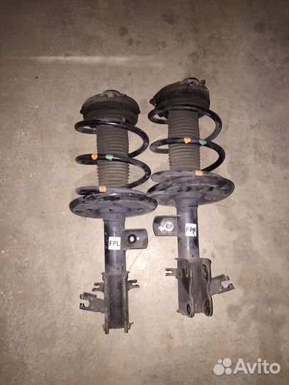 Nissan Teana J32 стойки передние в сборе