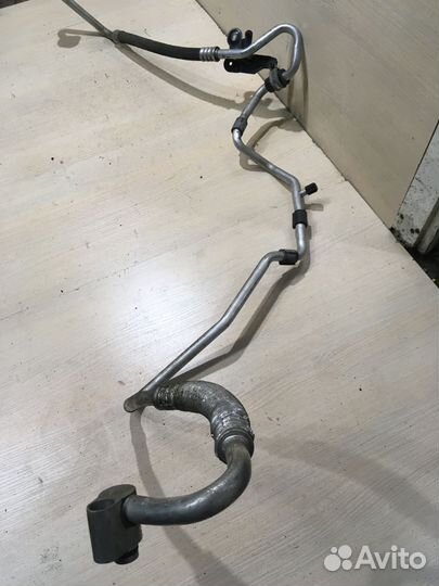 Трубка кондиционера Фольксваген пассат Б7 1.8I