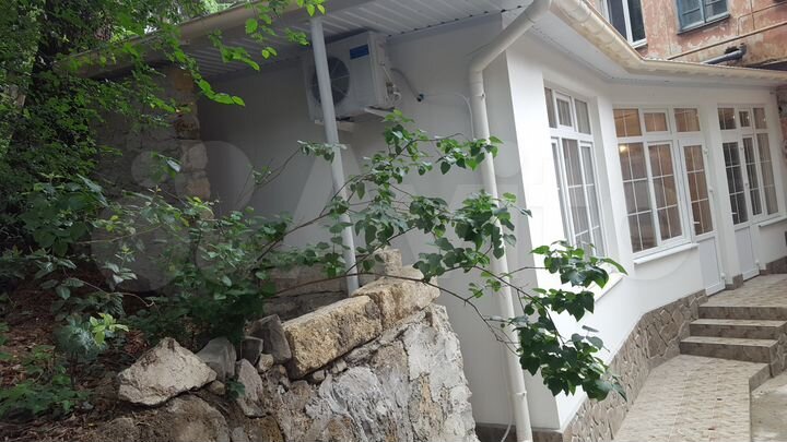 2-к. квартира, 41 м², 1/2 эт.