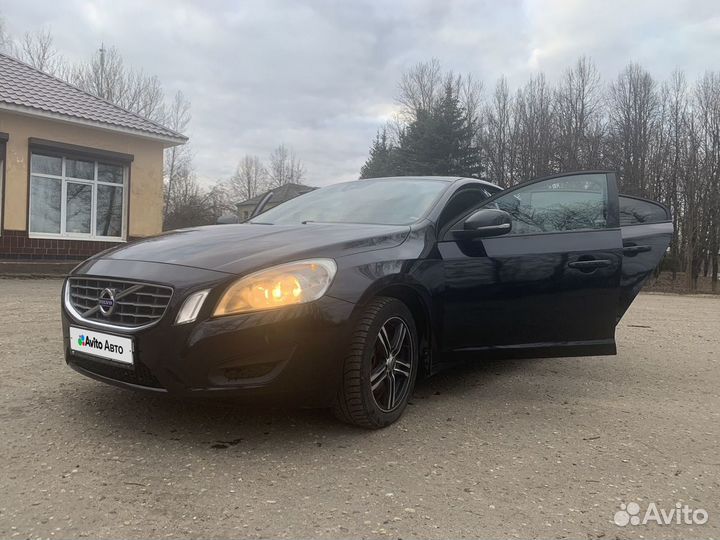 Volvo S60 1.6 AT, 2011, 179 000 км