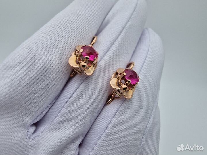 Пара серёг 585 пробы. Рассрочка
