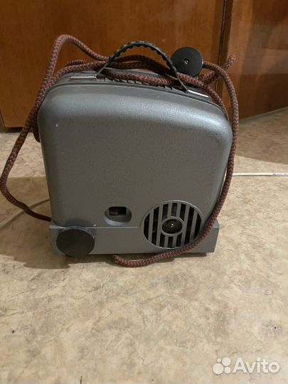 Кинопроектор луч 2