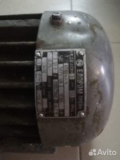 Асинхронный 3 фазный электродвигатель